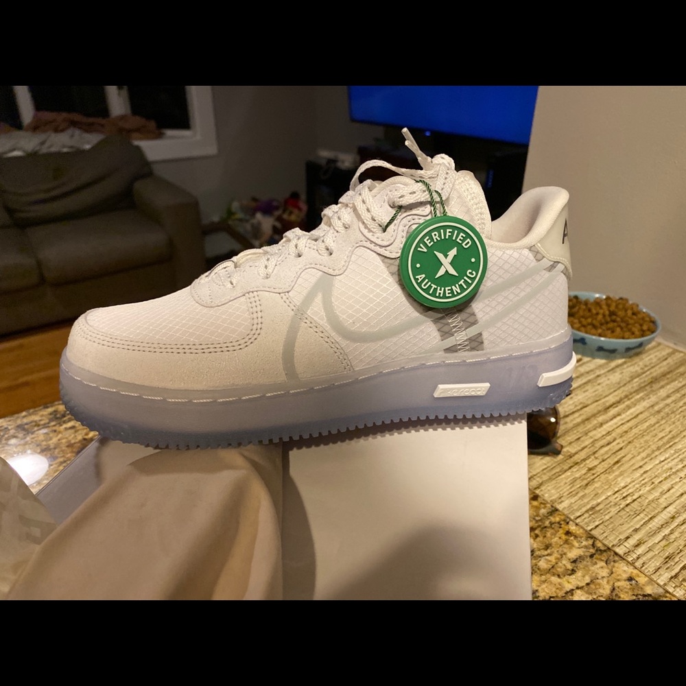 Air Force 1 react qs